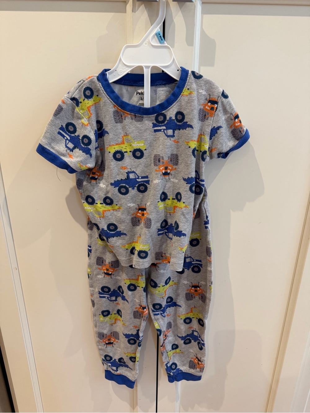 Pekkle 2-3t Kids Pajama Set with Blue Trim and Monster Truck Print